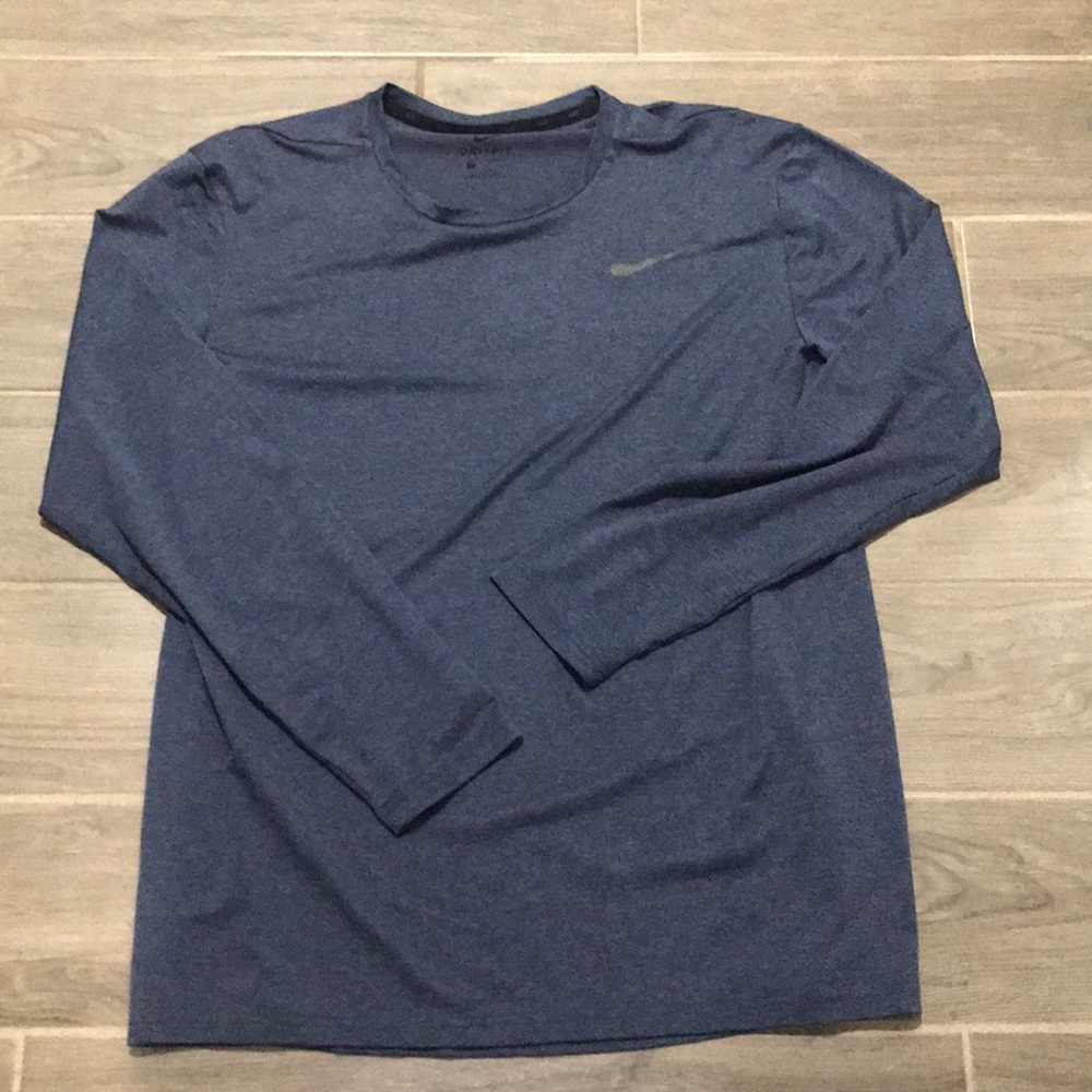 NIKE DRIFIT LONG SLEEVE BLUE SIZE LARGE
